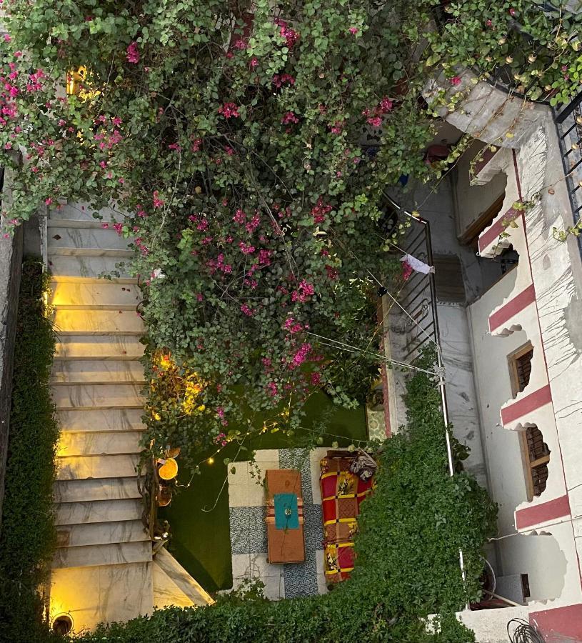 Hotel Buddha Stay Pushkar Bagian luar foto