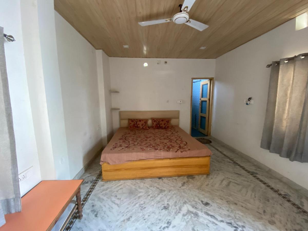Hotel Buddha Stay Pushkar Bagian luar foto